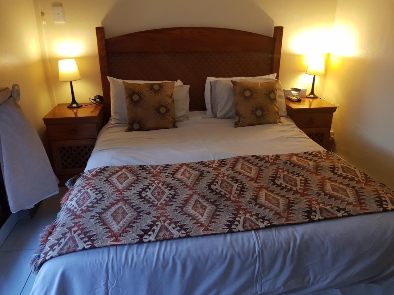 Hotel Mi Casa Su Casa Randburg Esterno foto