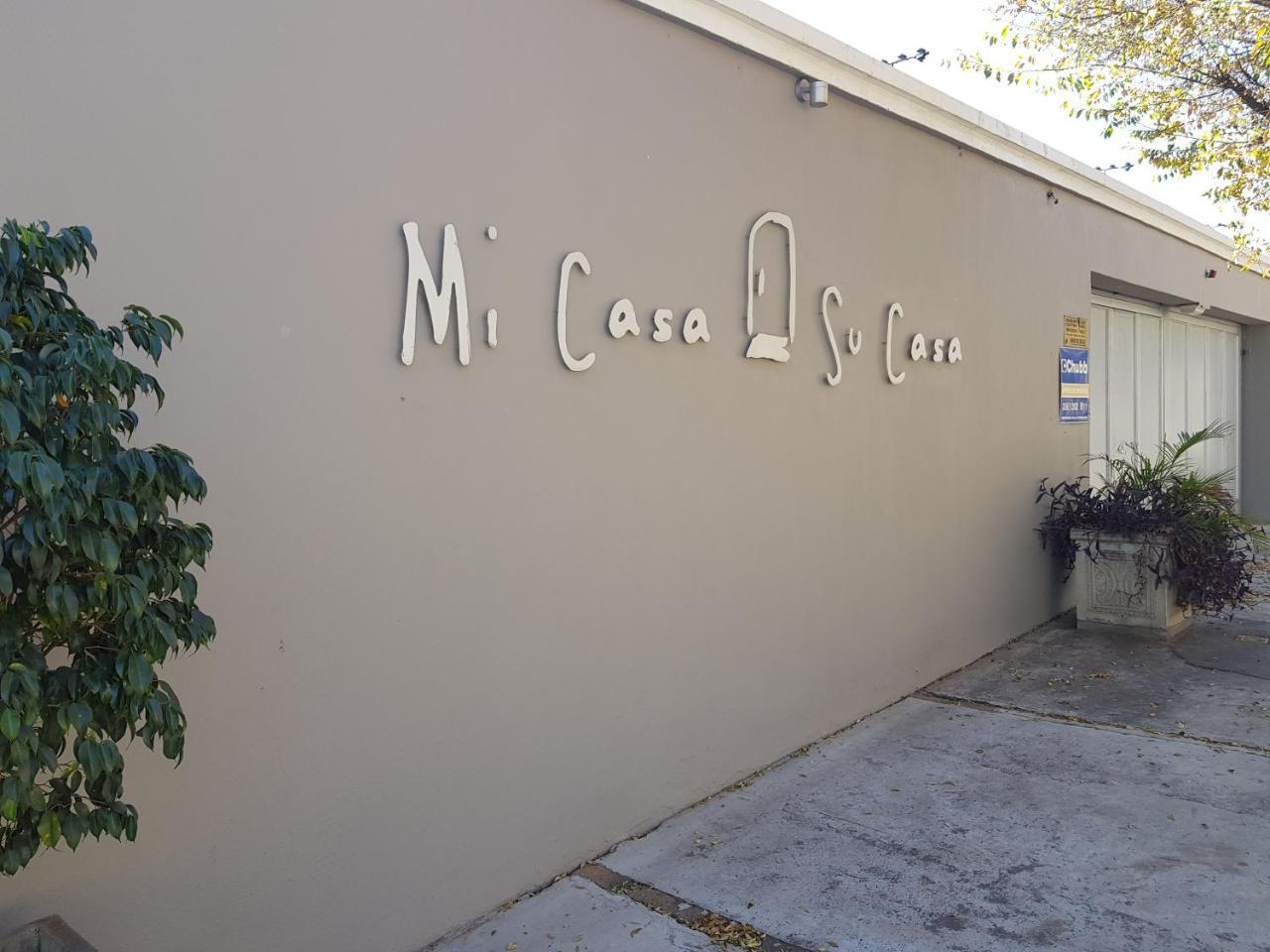 Hotel Mi Casa Su Casa Randburg Esterno foto